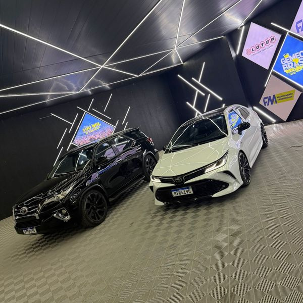 EDIÇÃO 480 - TOYOTA COROLLA GRS + TOYOTA HILUX