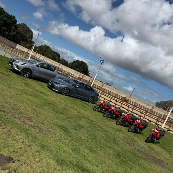 EDIÇÃO 531 - TOYOTA HILUX CD SRV 4x2 2017 + 1x TOYOTA/ COROLLA XEI 2.0 2021 + 5x HONDA POP 2026