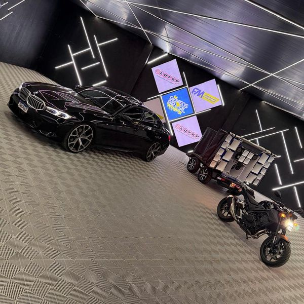 EDIÇÃO 409 - BMW 320i + HONDA CB500 HORNET 0KM